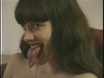 bebeğim atlar üzerinde bir horoz ve yapar bir gizli masaj porno oral seks
