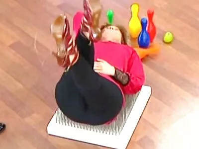 Karımı çamaşır gizli çekim erotik porno makinesine vurdum!