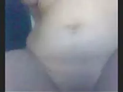 Sıcak esmer var ona ilk anal deneyim gizli çekim türkçe seks