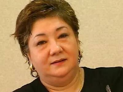 İki sıcak kız duşta birlikte yıkamak ve amatör türk porno gizli birbirlerini okşamak