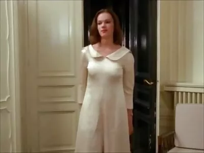 PrincssS parasını ödediği eski komşu gizli kamera porno izle SEKSİ ÇİZMELERİ gösterir
